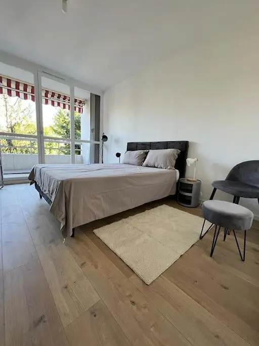 Appartement Neuf & Calme / Grand Balcon & Parking Villefranche-sur-Saone 0*,  France