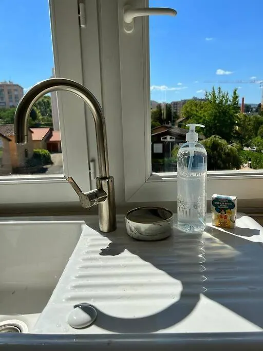 Apartment Appartement Neuf & Calme / Grand Balcon & Parking Villefranche-sur-Saone