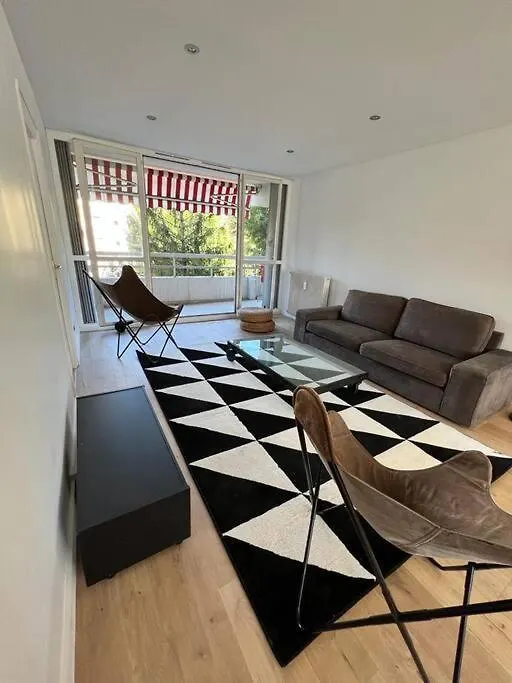 Apartment Appartement Neuf & Calme / Grand Balcon & Parking Villefranche-sur-Saone France